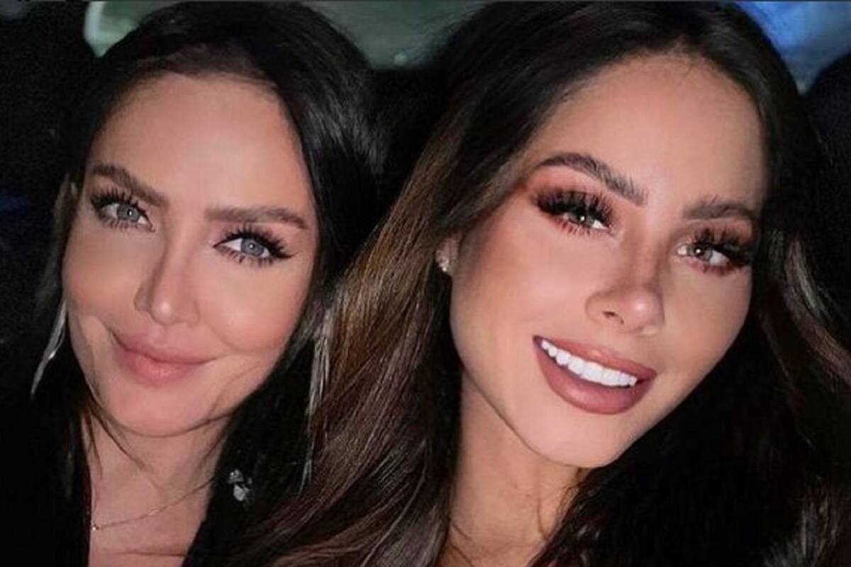 ¡Como gemelas! Ignacia Michelson y Celia Lora esperan Navidad con body rojo