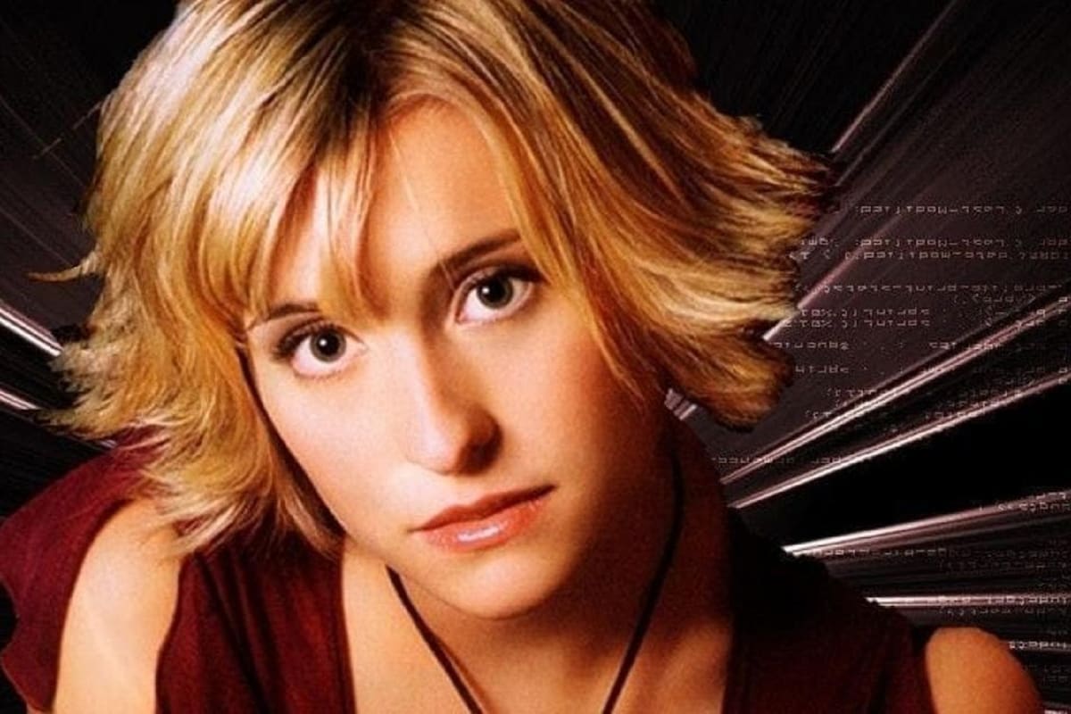 Allison Mack, actriz de “Smallville”, es condenada a 3 años de cárcel por su trabajo en Nxivm