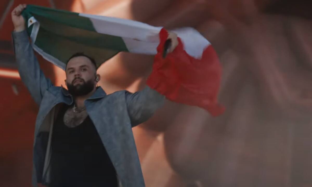 Carín León en Coachella 2024