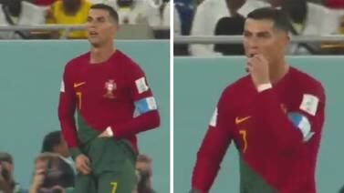 Cristiano Ronaldo saca comida de sus partes íntimas en pleno partido y se hace viral