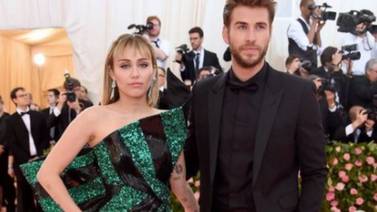 Miley Cyrus habla sobre su ex relación en su nuevo tema “Flowers”
